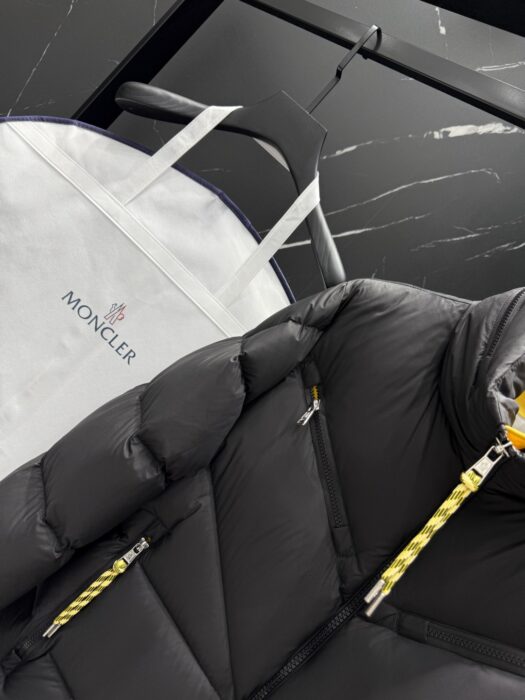 몽클레어 Katmai 숏 다운 자켓 레플리카 미러급 SA급 S급 고퀄리티 하이엔드 최상급 의류 [남성여성공용] 18