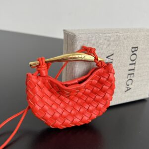 보테가베네타 미니어처 사르딘 백 참 836834 레드 스카프 레플리카 미러급 SA급 S급 고퀄리티 최상급 하이엔드 악세사리 [여성]