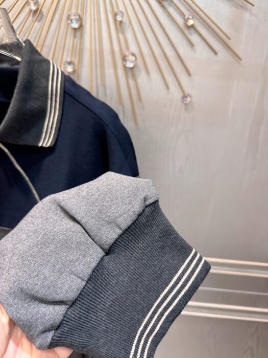 미우미우 지퍼 스웨트셔츠 레플리카 미러급 SA급 S급 고퀄리티 하이엔드 최상급 의류 [여성] 5