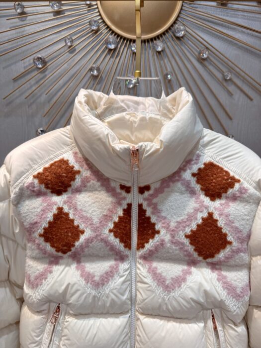 몽클레어 쇼트 다운 자켓 레플리카 미러급 SA급 S급 고퀄리티 하이엔드 최상급 의류 [여성] 3