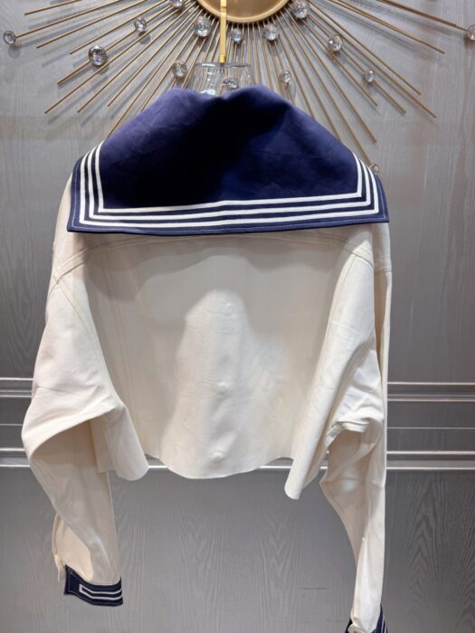 미우미우 업사이클드 데님 자켓&스커트 레플리카 미러급 SA급 S급 고퀄리티 하이엔드 최상급 의류 [여성] 6