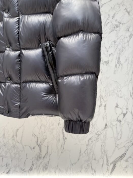 몽클레어 데복스 구스다운 패딩 레플리카 미러급 SA급 S급 고퀄리티 하이엔드 최상급 의류 [남성] 14