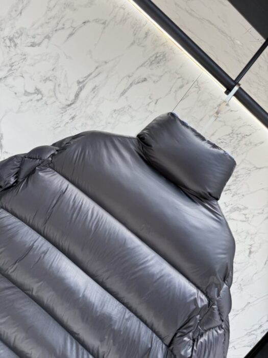 몽클레어 데복스 구스다운 패딩 레플리카 미러급 SA급 S급 고퀄리티 하이엔드 최상급 의류 [남성] 17