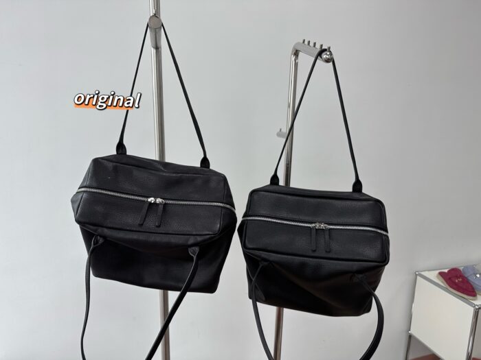 더로우 Henri 레더 숄더백 블랙 레플리카 미러급 SA급 S급 고퀄리티 최상급 하이엔드 가방 [여성] 4