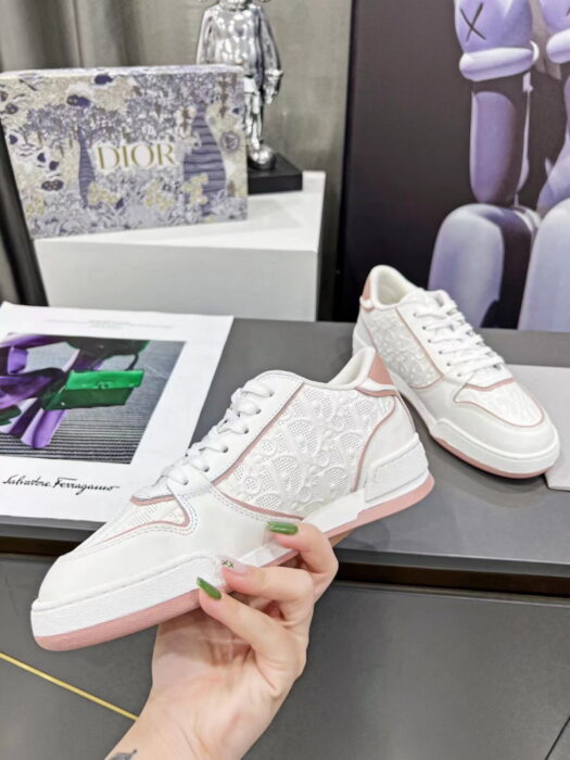 디올 One 스니커즈 레플리카 미러급 SA급 S급 고퀄리티 최상급 하이엔드 신발 [여성] 4
