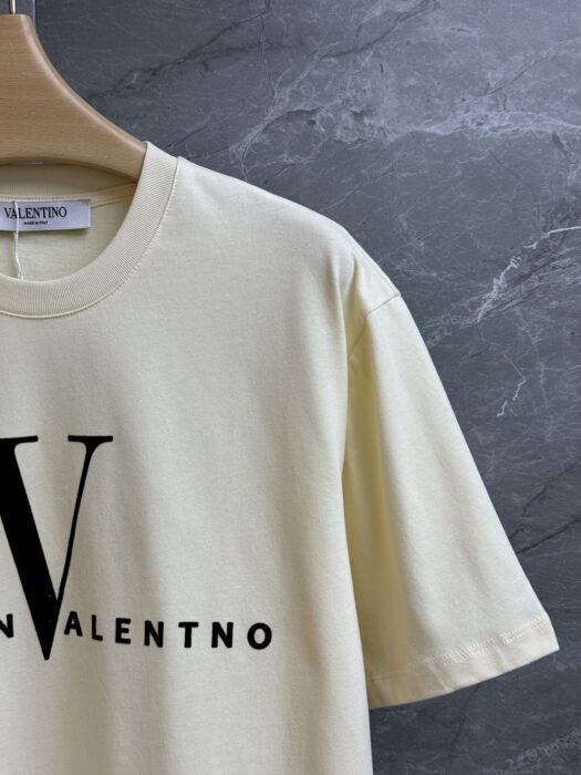 발렌티노 'Made In Valentino' 프린트 코튼 티셔츠 레플리카 미러급 SA급 S급 고퀄리티 하이엔드 최상급 의류 [남성여성공용] 8