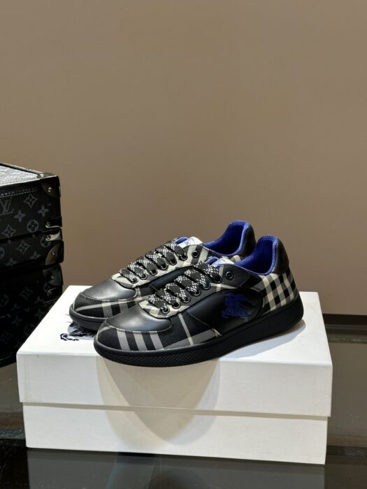 버버리 클래식 로우탑 스니커즈 레플리카 미러급 SA급 S급 고퀄리티 최상급 하이엔드 신발 [남성] 3