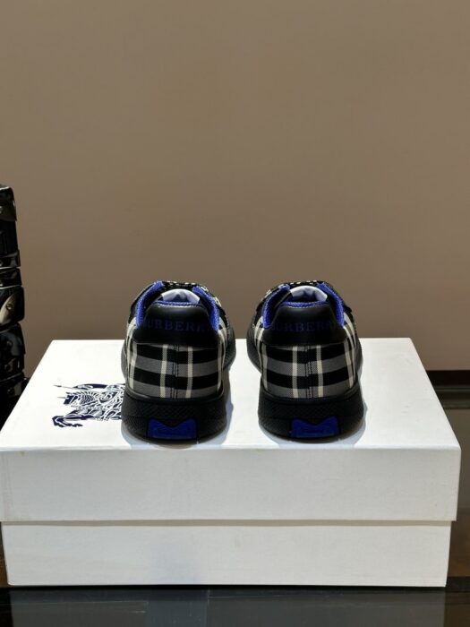 버버리 클래식 로우탑 스니커즈 레플리카 미러급 SA급 S급 고퀄리티 최상급 하이엔드 신발 [남성] 5