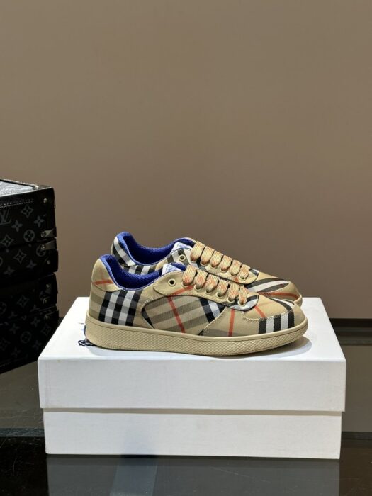 버버리 체크 테라스 스니커즈 레플리카 미러급 SA급 S급 고퀄리티 최상급 하이엔드 신발 [남성] 3