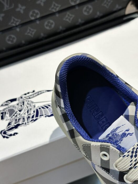 버버리 체크 테라스 스니커즈 레플리카 미러급 SA급 S급 고퀄리티 최상급 하이엔드 신발 [남성] 8