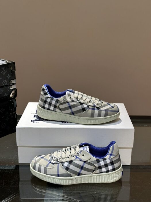 버버리 체크 테라스 스니커즈 레플리카 미러급 SA급 S급 고퀄리티 최상급 하이엔드 신발 [남성] 3
