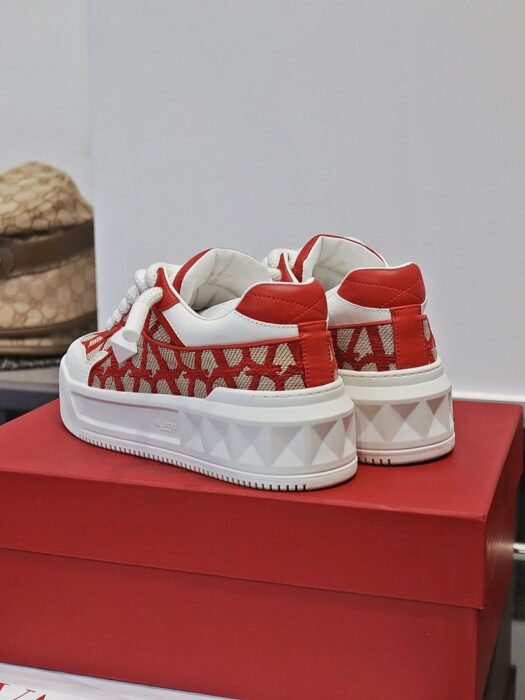 발렌티노 원스터드 XL V 로고 운동화 레플리카 미러급 SA급 S급 고퀄리티 최상급 하이엔드 신발 [남성여성공용] 4