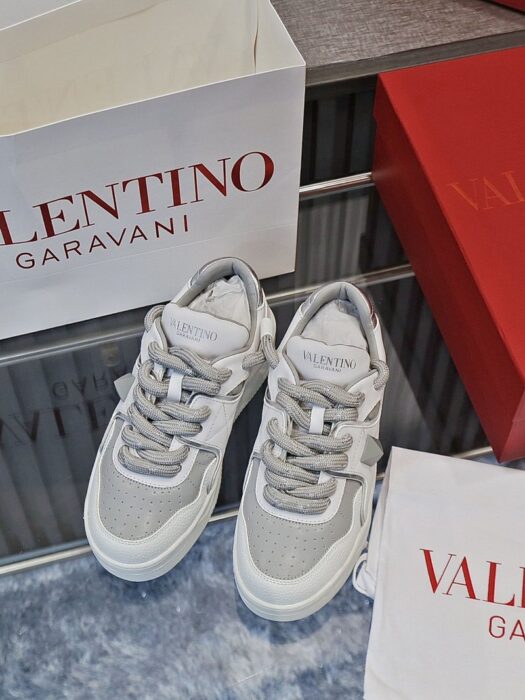 발렌티노 원스터드 XL V 로고 운동화 레플리카 미러급 SA급 S급 고퀄리티 최상급 하이엔드 신발 [남성여성공용] 6