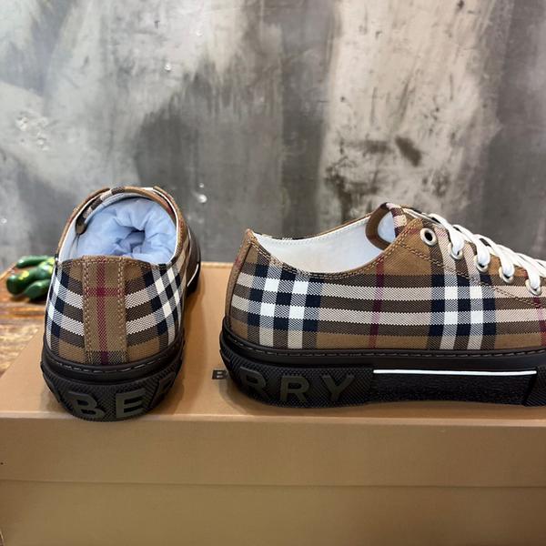 버버리 스니커즈 레플리카 미러급 SA급 S급 고퀄리티 최상급 하이엔드 신발 [남성] 8