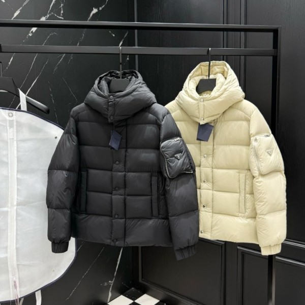 프라다 지퍼 포켓 다운 패딩 자켓 레플리카 미러급 SA급 S급 고퀄리티 하이엔드 최상급 의류 [남성]