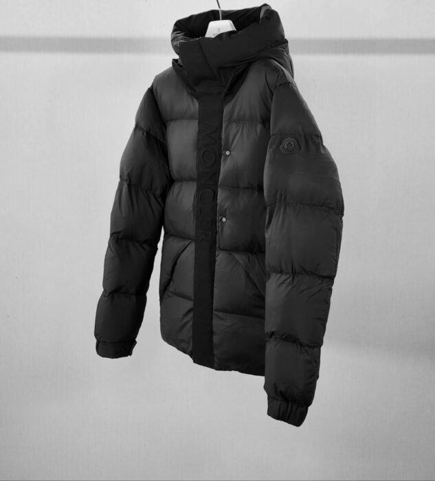 몽클레어 마데이라 (MADEIRA) 쇼트 다운 패딩 레플리카 미러급 SA급 S급 고퀄리티 하이엔드 최상급 의류 [남성] 11