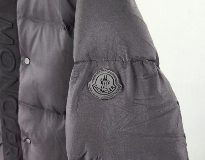 몽클레어 마데이라 (MADEIRA) 쇼트 다운 패딩 레플리카 미러급 SA급 S급 고퀄리티 하이엔드 최상급 의류 [남성] 12