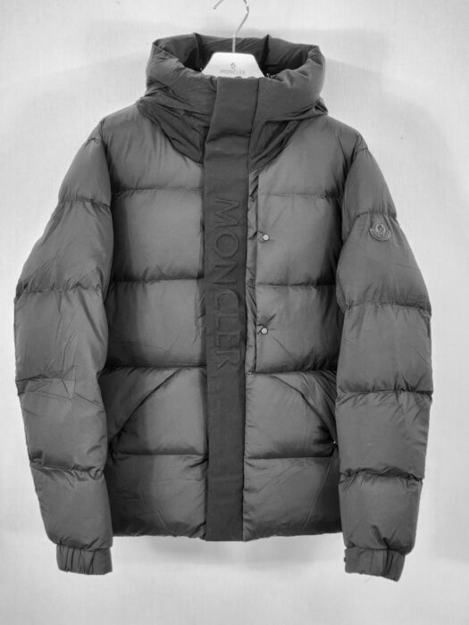 몽클레어 마데이라 (MADEIRA) 쇼트 다운 패딩 레플리카 미러급 SA급 S급 고퀄리티 하이엔드 최상급 의류 [남성] 17