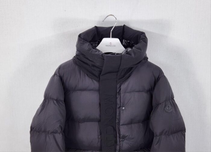 몽클레어 마데이라 (MADEIRA) 쇼트 다운 패딩 레플리카 미러급 SA급 S급 고퀄리티 하이엔드 최상급 의류 [남성] 21