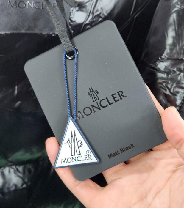 몽클레어 마데이라 (MADEIRA) 쇼트 다운 패딩 레플리카 미러급 SA급 S급 고퀄리티 하이엔드 최상급 의류 [남성] 29