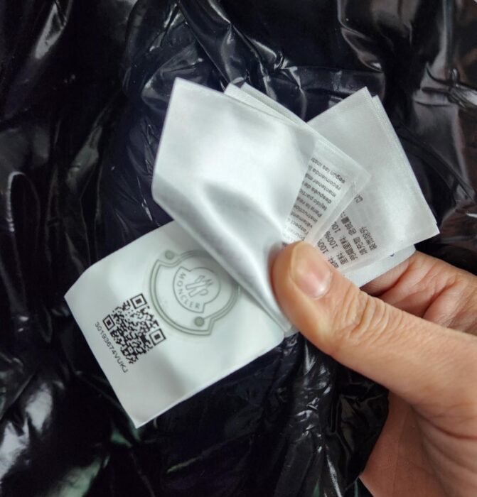 몽클레어 마데이라 (MADEIRA) 쇼트 다운 패딩 레플리카 미러급 SA급 S급 고퀄리티 하이엔드 최상급 의류 [남성] 32