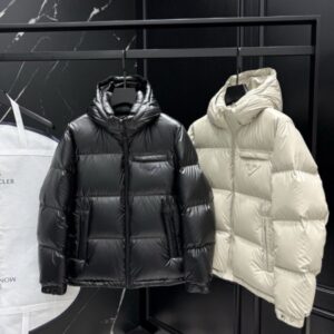 프라다 나일론 라케 다운 패딩 자켓 레플리카 미러급 SA급 S급 고퀄리티 하이엔드 최상급 의류 [남성]