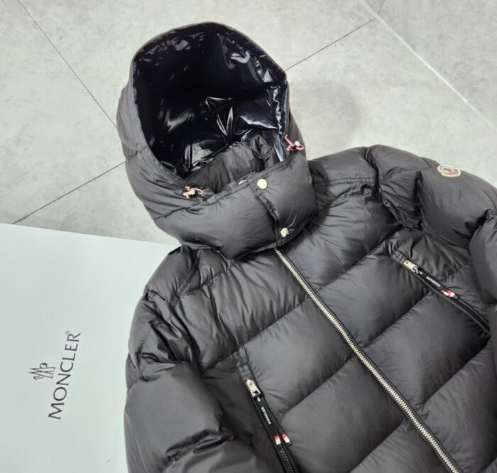 몽클레어 포이리에 구스다운 후드패딩 자켓 레플리카 미러급 SA급 S급 고퀄리티 하이엔드 최상급 의류 [남성] 16