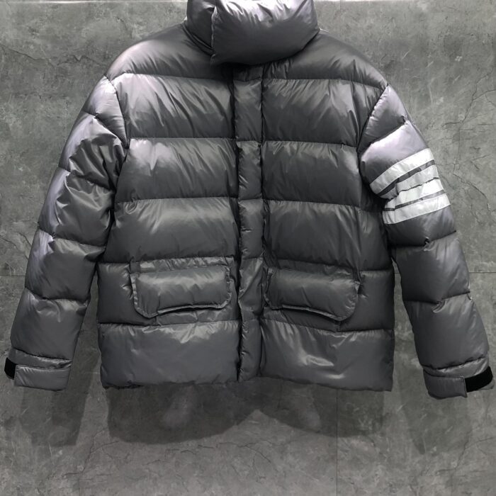 톰브라운 다운 자켓 레플리카 미러급 SA급 S급 고퀄리티 하이엔드 최상급 의류 [남성여성공용] 6