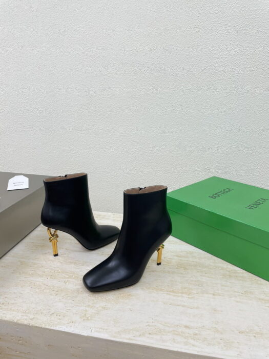 보테가베네타 Knot 앵클 부츠 레플리카 미러급 SA급 S급 고퀄리티 최상급 하이엔드 신발 [여성] 4