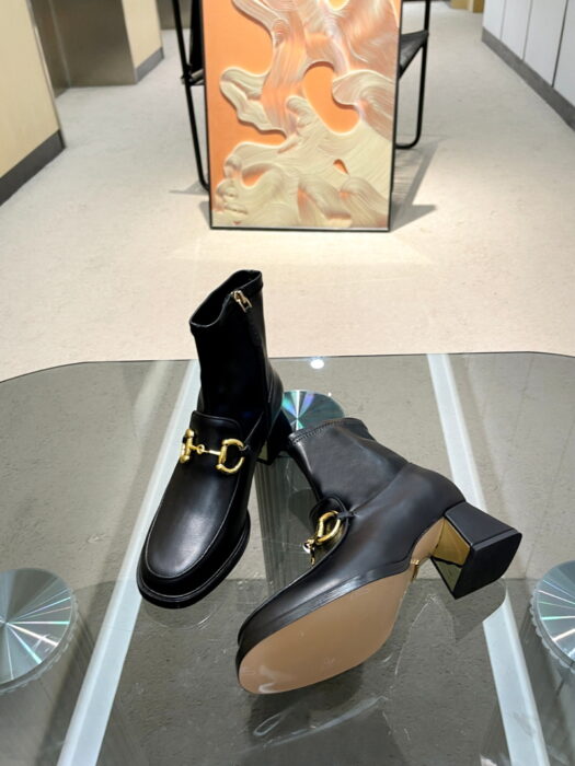 구찌 홀스빗 플라크 부츠 레플리카 미러급 SA급 S급 고퀄리티 최상급 하이엔드 신발 [여성] 9