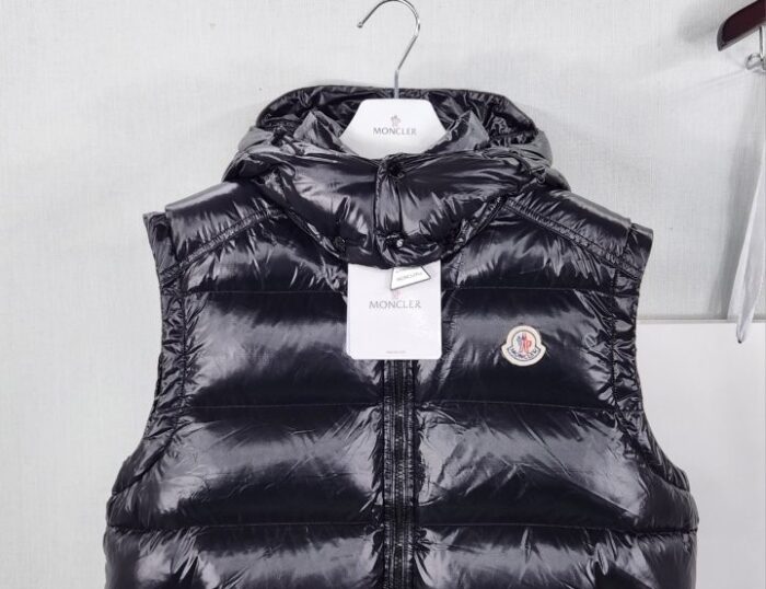몽클레어 보르메스 후드 패딩 조끼 레플리카 미러급 SA급 S급 고퀄리티 하이엔드 최상급 의류 [남성] 12