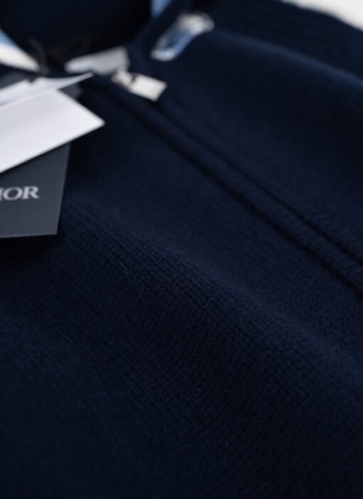 디올 은방울꽃 바시티 가디건 레플리카 미러급 SA급 S급 고퀄리티 하이엔드 최상급 의류 [남성여성공용] 15