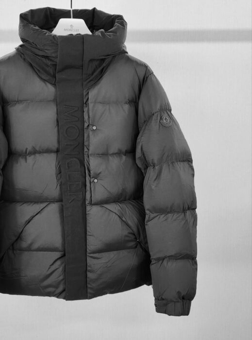 몽클레어 마데이라 (MADEIRA) 쇼트 다운 패딩 레플리카 미러급 SA급 S급 고퀄리티 하이엔드 최상급 의류 [남성] 9