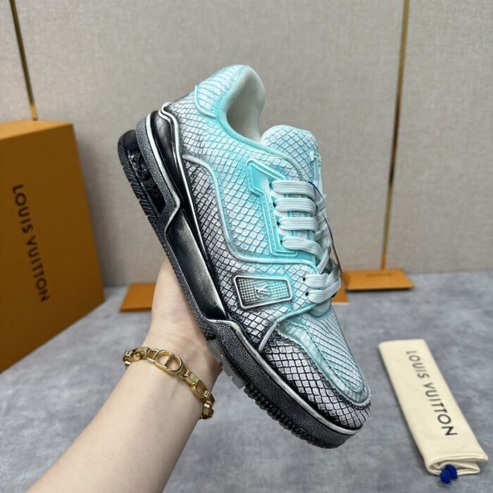 루이비통 LV 트레이너 스니커즈 레플리카 미러급 SA급 S급 고퀄리티 최상급 하이엔드 신발 [남성여성공용] 4