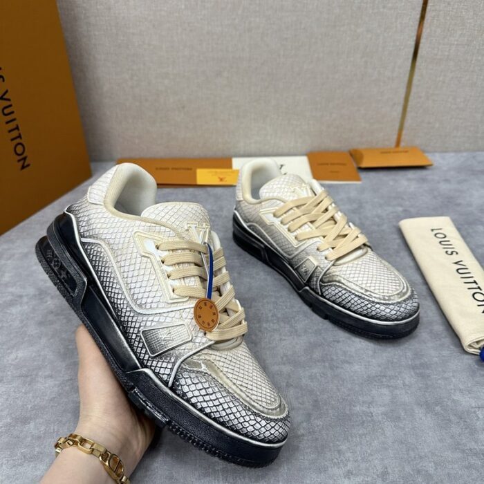 루이비통 LV 트레이너 스니커즈 레플리카 미러급 SA급 S급 고퀄리티 최상급 하이엔드 신발 [남성여성공용] 2