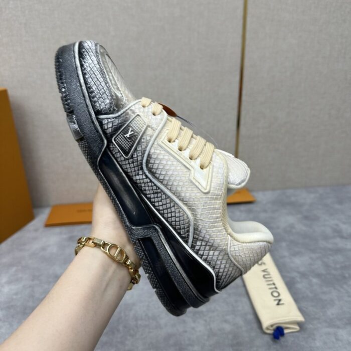 루이비통 LV 트레이너 스니커즈 레플리카 미러급 SA급 S급 고퀄리티 최상급 하이엔드 신발 [남성여성공용] 6