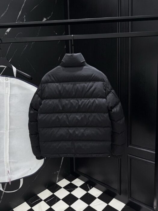 프라다 로고 다운 패딩 자켓 레플리카 미러급 SA급 S급 고퀄리티 하이엔드 최상급 의류 [남성] 6