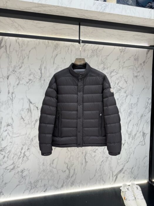 몽클레어 셀브스 구스다운 패딩 레플리카 미러급 SA급 S급 고퀄리티 하이엔드 최상급 의류 [남성] 2