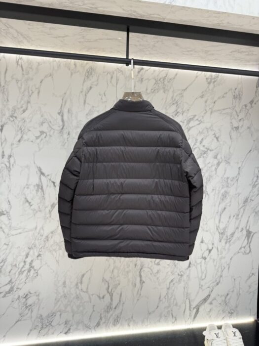 몽클레어 셀브스 구스다운 패딩 레플리카 미러급 SA급 S급 고퀄리티 하이엔드 최상급 의류 [남성] 5