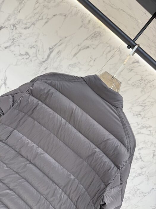 몽클레어 셀브스 구스다운 패딩 레플리카 미러급 SA급 S급 고퀄리티 하이엔드 최상급 의류 [남성] 10