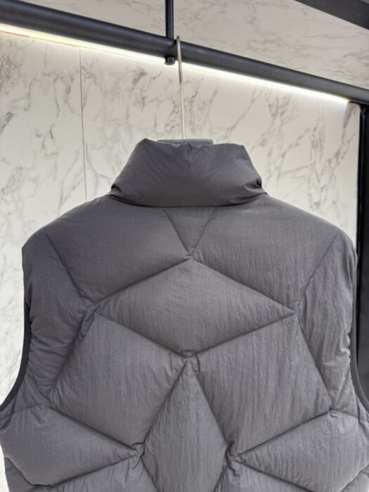 몽클레어 벤다벨 구스다운 조끼 레플리카 미러급 SA급 S급 고퀄리티 하이엔드 최상급 의류 [남성] 9