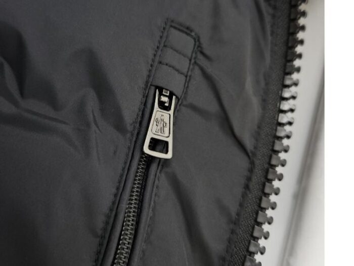 몽클레어 마야프 구스다운 패딩 자켓 레플리카 미러급 SA급 S급 고퀄리티 하이엔드 최상급 의류 [남성] 14