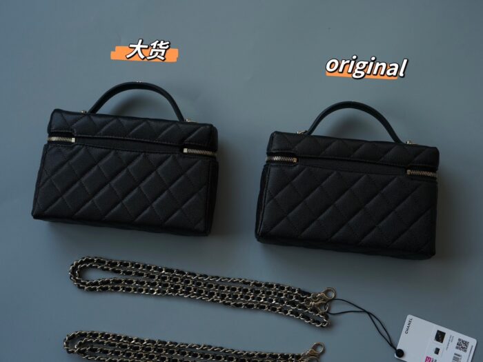 샤넬 클래식 체인 베니티백 골드 메탈 25C LP 블랙 레플리카 미러급 SA급 S급 고퀄리티 최상급 하이엔드 가방 [여성]