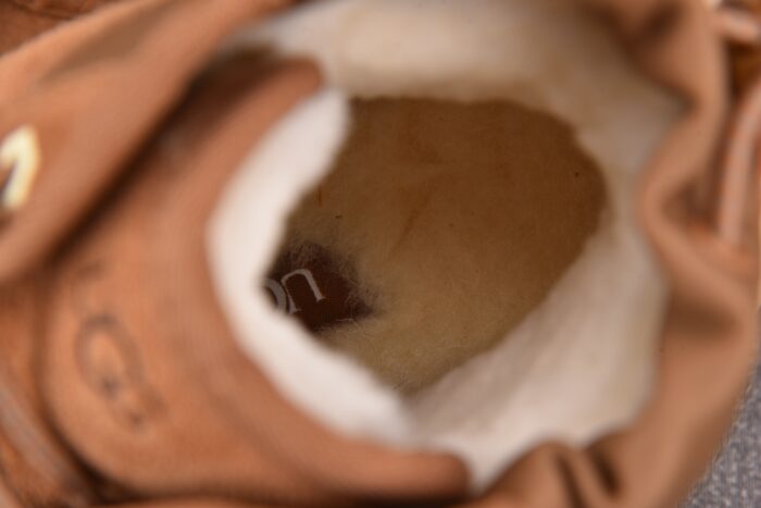 어그 뉴멜 웨더 하이브리드 브라운 베이지 레플리카 미러급 SA급 S급 고퀄리티 최상급 하이엔드 신발 [남성여성공용] 9