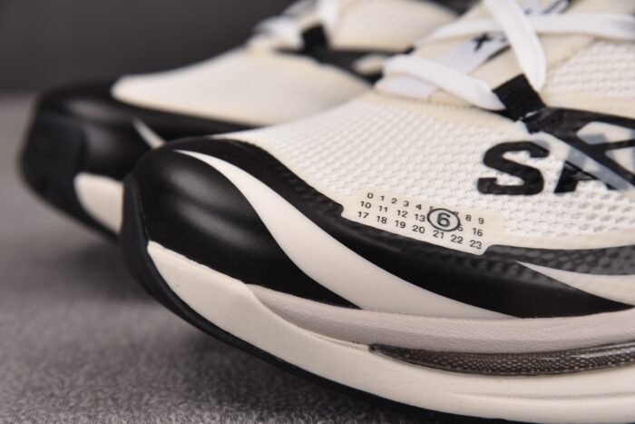 살로몬 XT-MM-6 MM6 메종마르지엘라 아이보리 L479494 레플리카 미러급 SA급 S급 고퀄리티 최상급 하이엔드 신발 [남성여성공용] 10