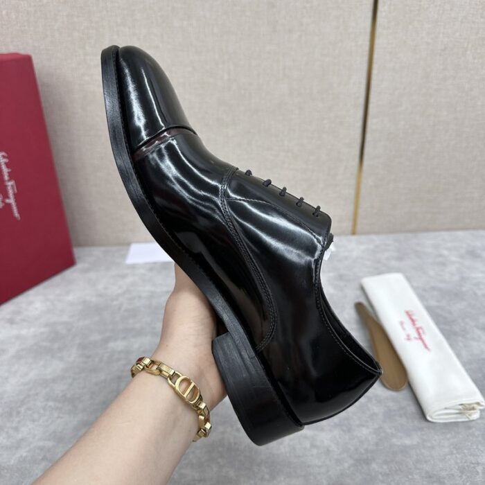 페라가모 디테일 옥스퍼드 구두 레플리카 미러급 SA급 S급 고퀄리티 최상급 하이엔드 신발 [남성] 6