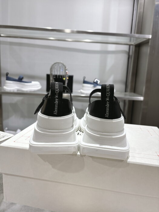 알렉산더 맥퀸 트레드 슬릭 메이제인 샌들 레플리카 미러급 SA급 S급 고퀄리티 최상급 하이엔드 신발 [남성여성공용] 9