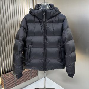 버버리 패치 패딩 점퍼 레플리카 미러급 SA급 S급 고퀄리티 하이엔드 최상급 의류 [남성]