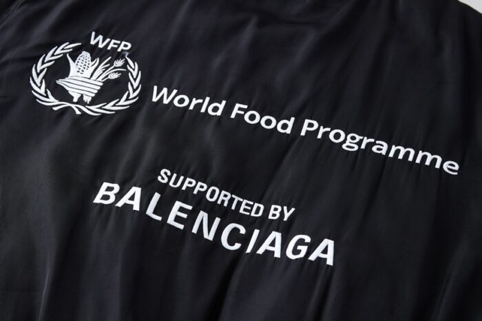 발렌시아가 WFP 라이트 후드 봄버 자켓 레플리카 미러급 SA급 S급 고퀄리티 하이엔드 최상급 의류 [남성] 9