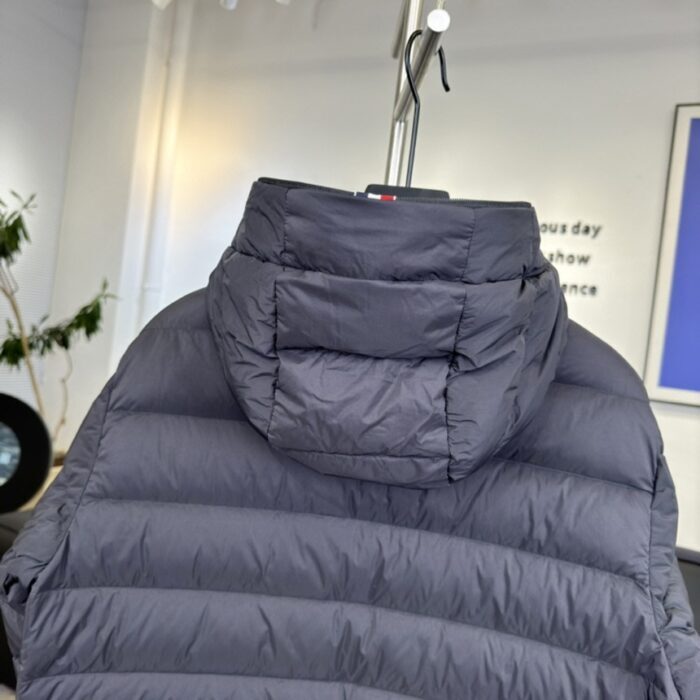 몽클레어 CHAMBEYRON 미디 길이 다운 재킷 패딩 레플리카 미러급 SA급 S급 고퀄리티 하이엔드 최상급 의류 [남성] 9